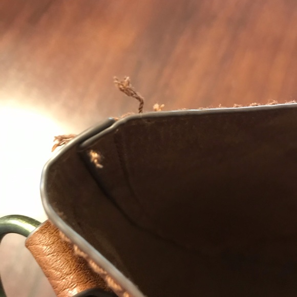 Universal Thread Bag - Picture 9 of 16